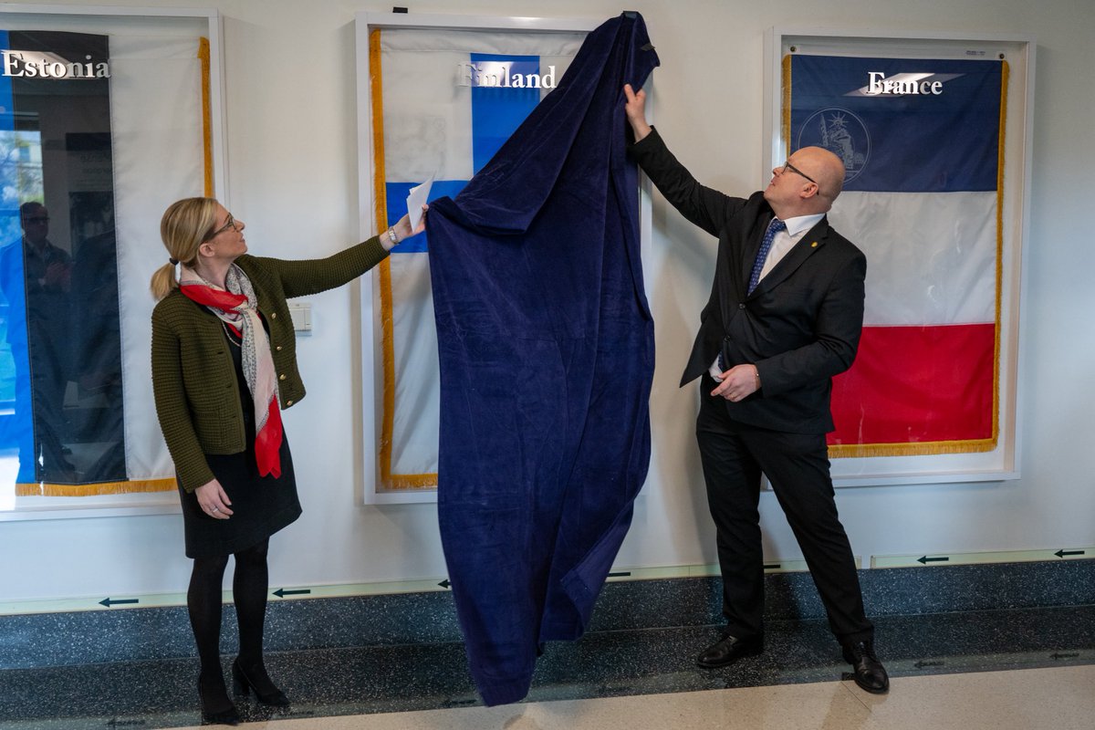 etelapaa's tweet photo. A great way to celebrate Finland’s one-year anniversary in Nato and Nato’s 75th anniversary together with Sweden, thanks to ⁦@DeptofDefense⁩. Our flags are now in the Nato corridor at the Pentagon. #WeAreNato https://t.co/UEp34EeZ8g