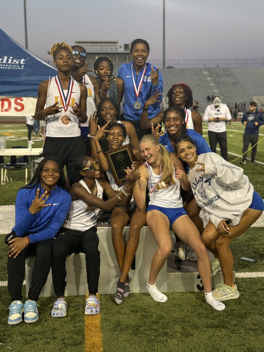 Lady Bearkats District 15 6A champs!! 🏆  Put a K on it!! <a href="/KleinHigh/">Klein High School</a>