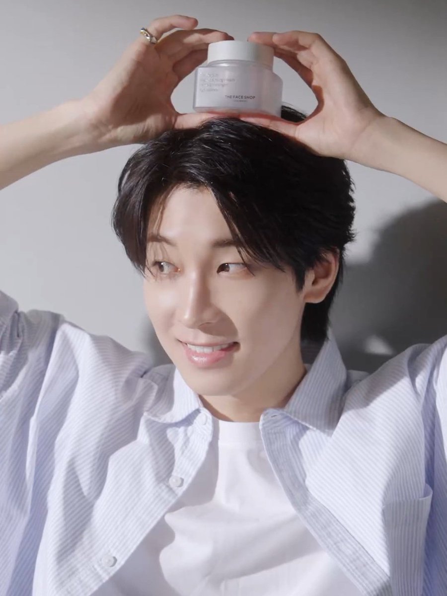 wonwooszone's tweet photo. https://t.co/qlG7PwBdEO