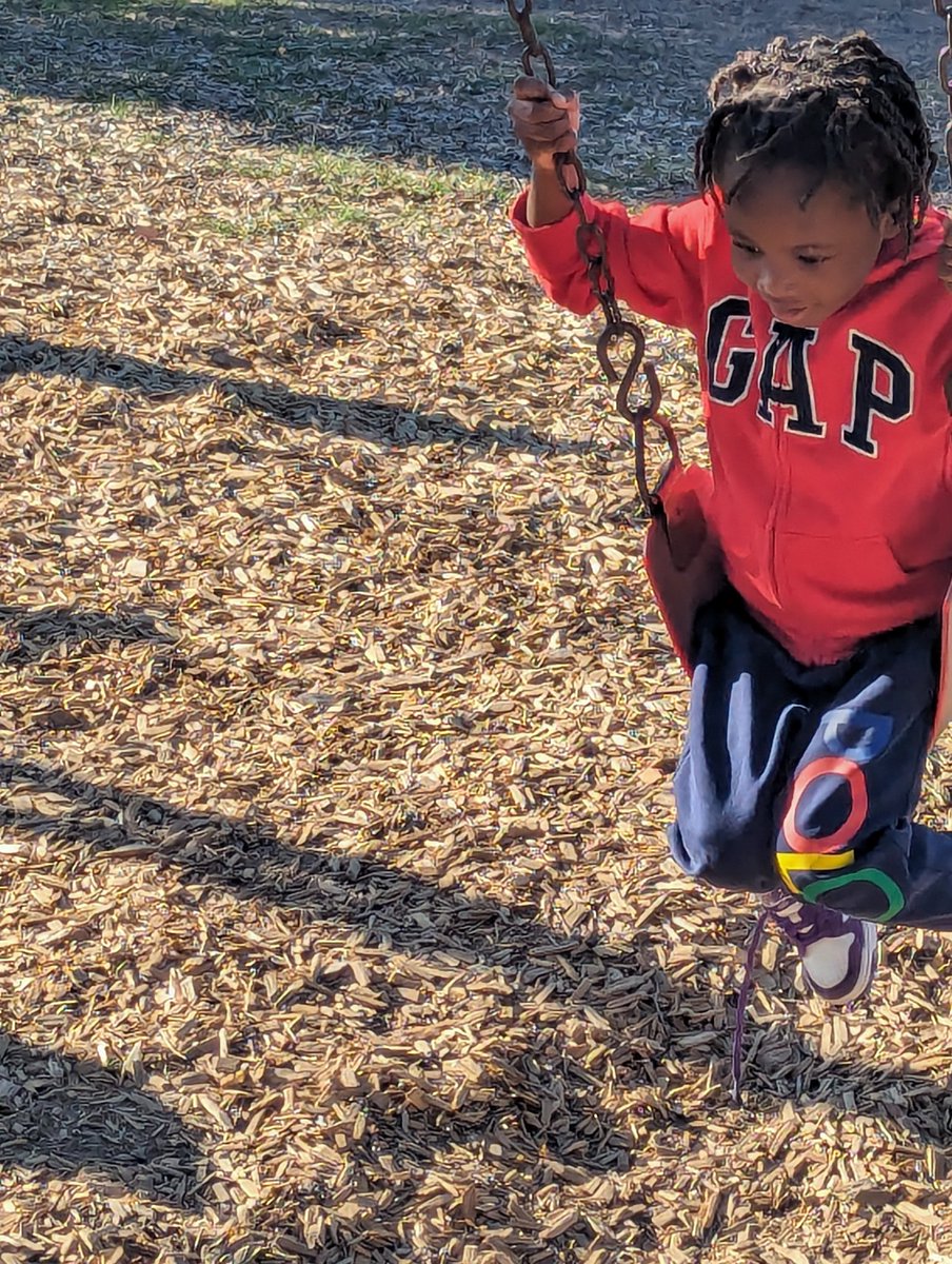 MissTabbara's tweet image. I am in just absolute excitement at how far my Pre-K students have come at swinging on the swings at recess! ☺️🎉🎊I remember they would tell me to please push them and now look at them! #proudteachermoment 🥹 #readyforkinder 👩🏽‍🏫@SheridanCFISD @CFISDPK1