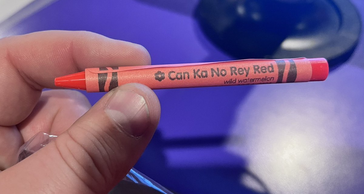 Went to a Crayola Experience today and made my own crayon and of course it’s a @StephenKing #DarkTower reference.