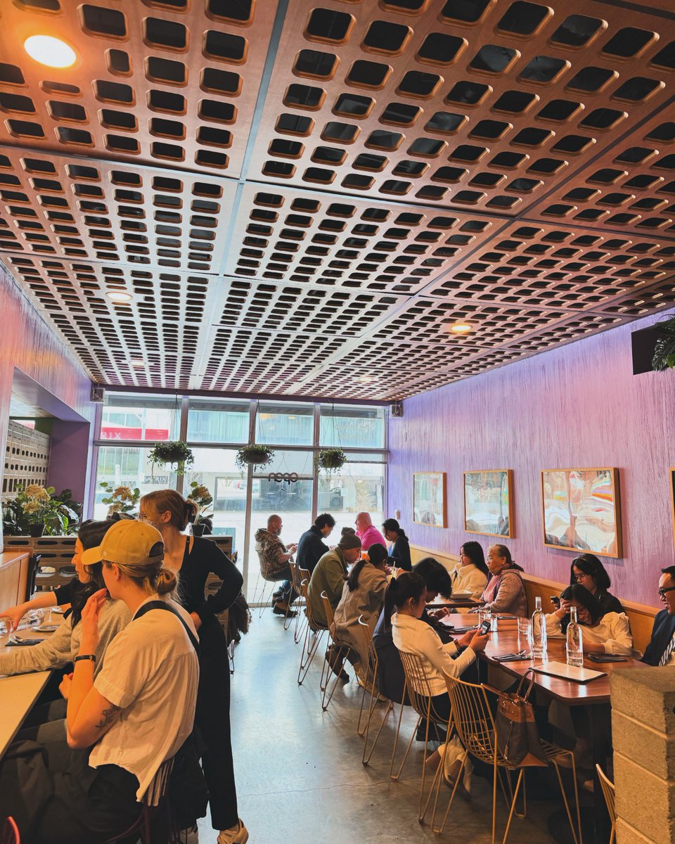 Filistix's tweet image. It’s been a long time since we’ve seen our cozy little restaurant look like this…

NGL, the start of 2024 was rough on us. However, Downtown Dining Week really helped us out. We truly appreciate you guys coming out for us 😍

@edmontondtwn - you guys rock! Thank you ☺️