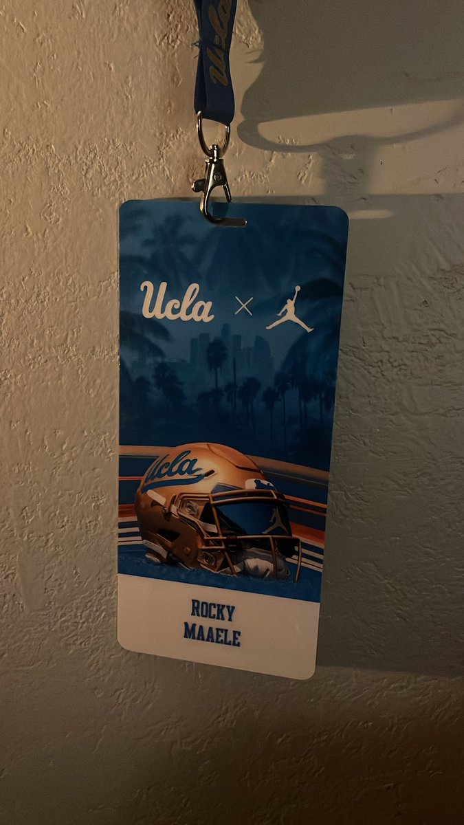 Thank you @UCLAFootball for hosting me and brothers with hospitality! Definitely a learning and motivational experience for me! UCLA football definitely got something cooking! Striving For Greatness! #SFG #GrindNowSleepLater #AllGasNoBrakes #StrictlyBusiness #TTG #GoBruins #Rocky