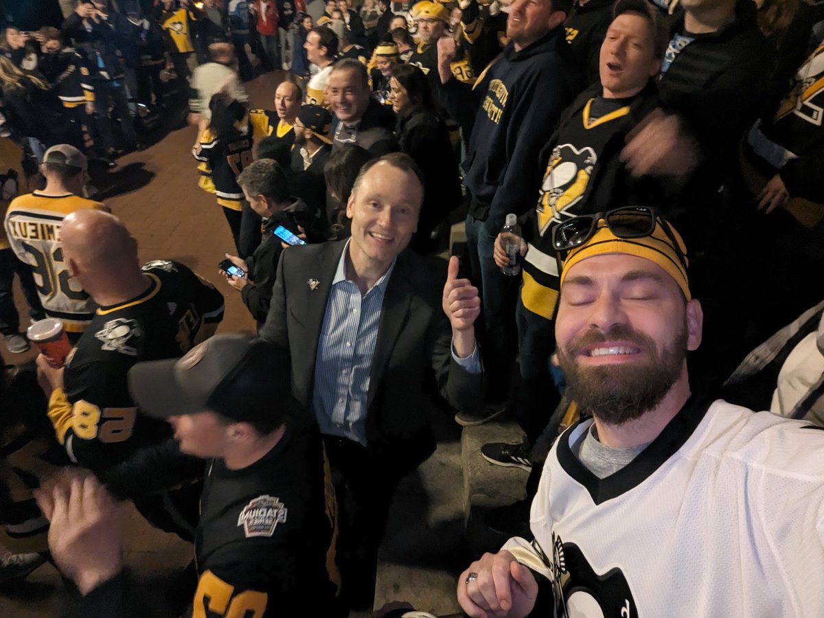 Rob Joswiak tweet media