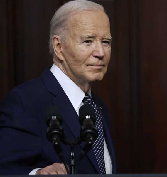 Drop a 💙 if you think Biden will win 2024 I want to be following you