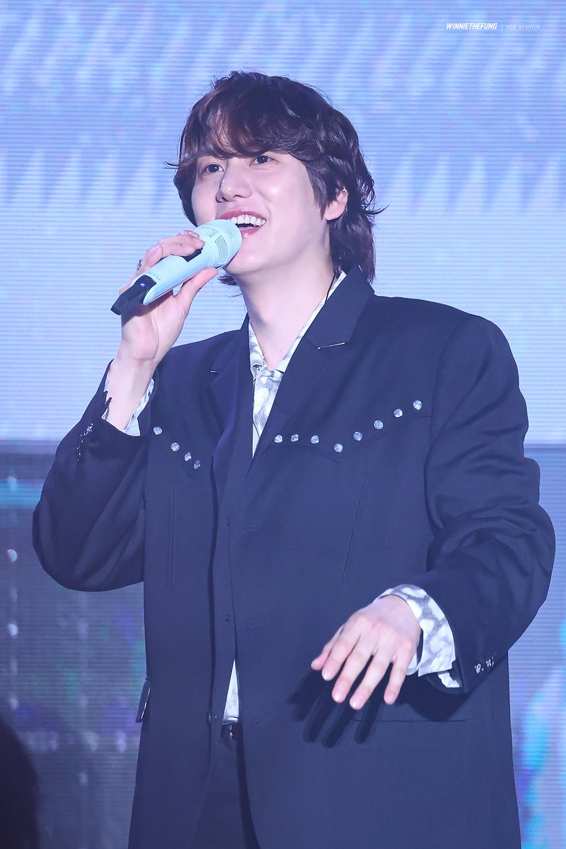 KYUpiter_w's tweet photo. [HD] 240404 KYUHYUN ASIA TOUR ‘Restart’ in Hong Kong D1-4

🐶: 아니! 이런 게 아니구요헤헿
 
#규현 #KYUHYUN #圭賢 #圭贤 #규현아_사랑해 https://t.co/FsaRVTH5bN