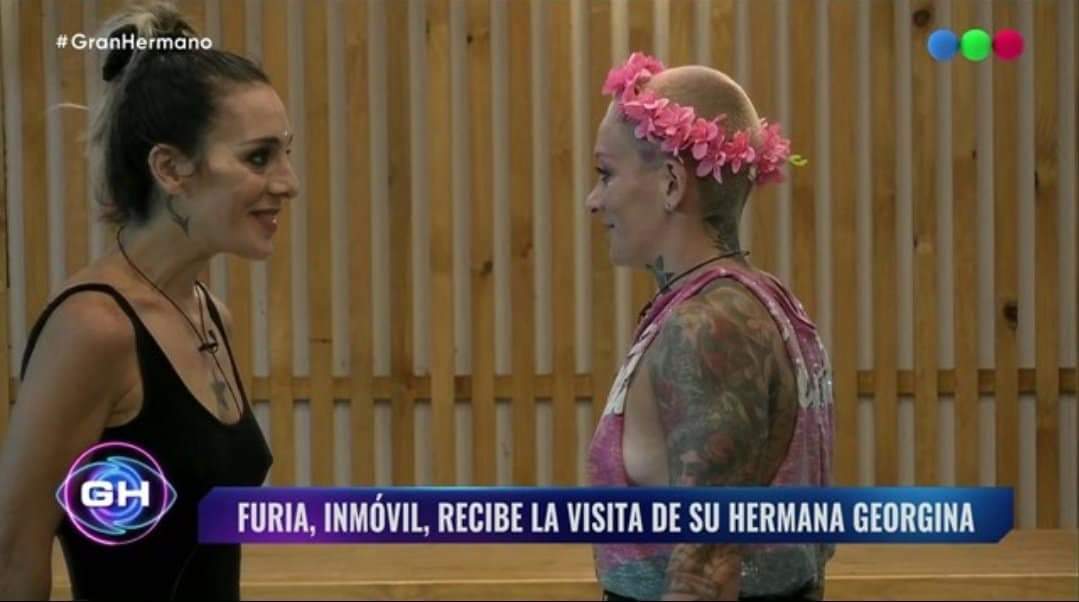 SOS PATOTERA SOS ENVIDIOSA SOS RESENTIDA SOS EGOCÉNTRICA SOS PELADA TE ENCANTA VICTIMIZARTE Y POR TODO ESO HOY MANDAMOS JULIANA AL 9009 #GranHermano