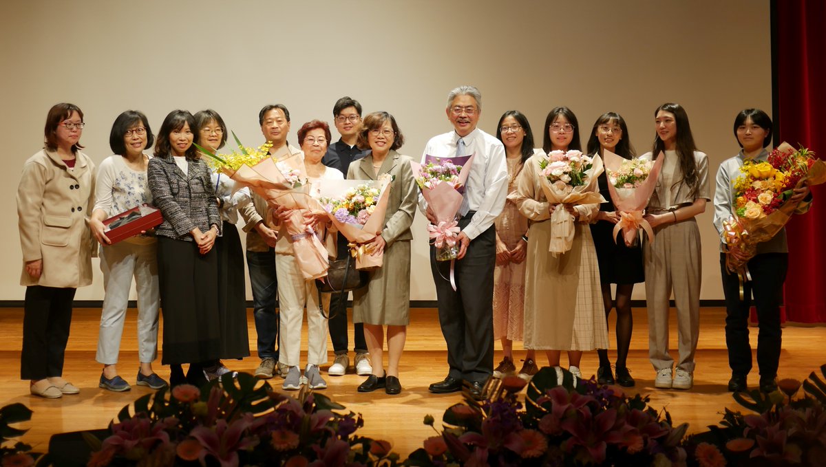 World Physiotherapy (@worldphysio1951) on Twitter photo .<a href="/Suh/">Suellen</a>-Jeng, <a href="/WorldPhysio1951/">World Physiotherapy</a> vice president, has been presented with the Lily Huang Award – the highest honour for Taiwanese physiotherapists. Find out more: ow.ly/AwKm50R8k18
#GlobalPT <a href="/AWcpta/">Africa region of World Physiotherapy</a> <a href="/WorldPhysioAWP/">WorldPhysioAWP</a> <a href="/ERWorldPhysio/">Europe Region of World Physiotherapy 🇪🇺</a> <a href="/WorldPhysioNACR/">World Physiotherapy NAC</a> <a href="/WorldPhysioSAR/">World Physiotherapy SAR</a> .<a href="/Suh/">Suellen</a>-Jeng, <a href="/WorldPhysio1951/">World Physiotherapy</a> vice president, has been presented with the Lily Huang Award – the highest honour for Taiwanese physiotherapists. Find out more: ow.ly/AwKm50R8k18
#GlobalPT <a href="/AWcpta/">Africa region of World Physiotherapy</a> <a href="/WorldPhysioAWP/">WorldPhysioAWP</a> <a href="/ERWorldPhysio/">Europe Region of World Physiotherapy 🇪🇺</a> <a href="/WorldPhysioNACR/">World Physiotherapy NAC</a> <a href="/WorldPhysioSAR/">World Physiotherapy SAR</a>