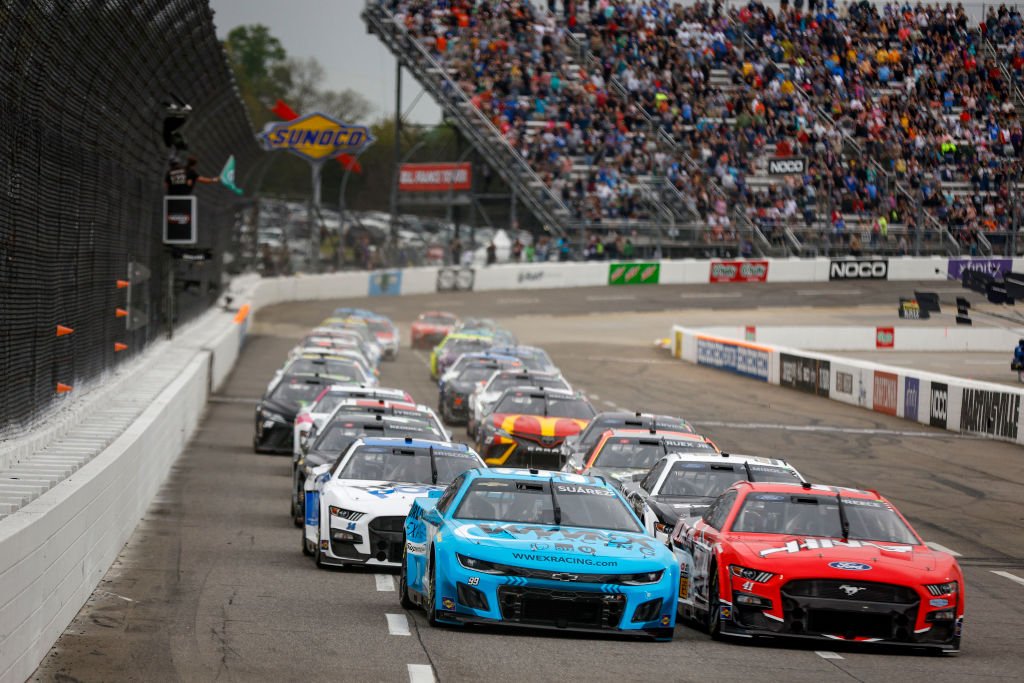Skewcar's tweet photo. Who is your pick to win the #NASCAR Cup Series race at Martinsville Speedway? https://t.co/Jhg0nAVLER