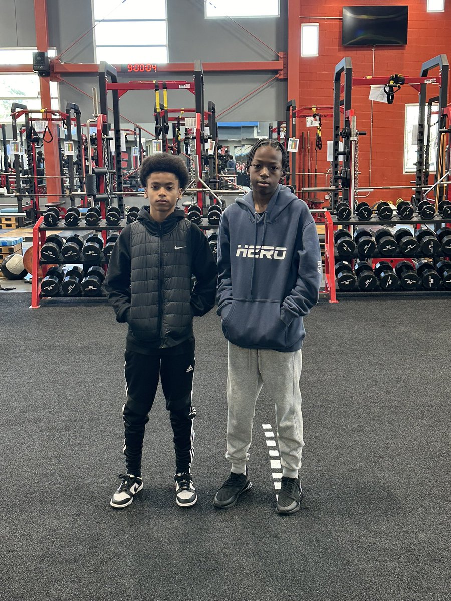 Great visit today at <a href="/DelSt_Football/">Delaware State FB</a> !!  Thanks Coach <a href="/pgreat81/">COACH P GREAT</a> !! 💪🏾