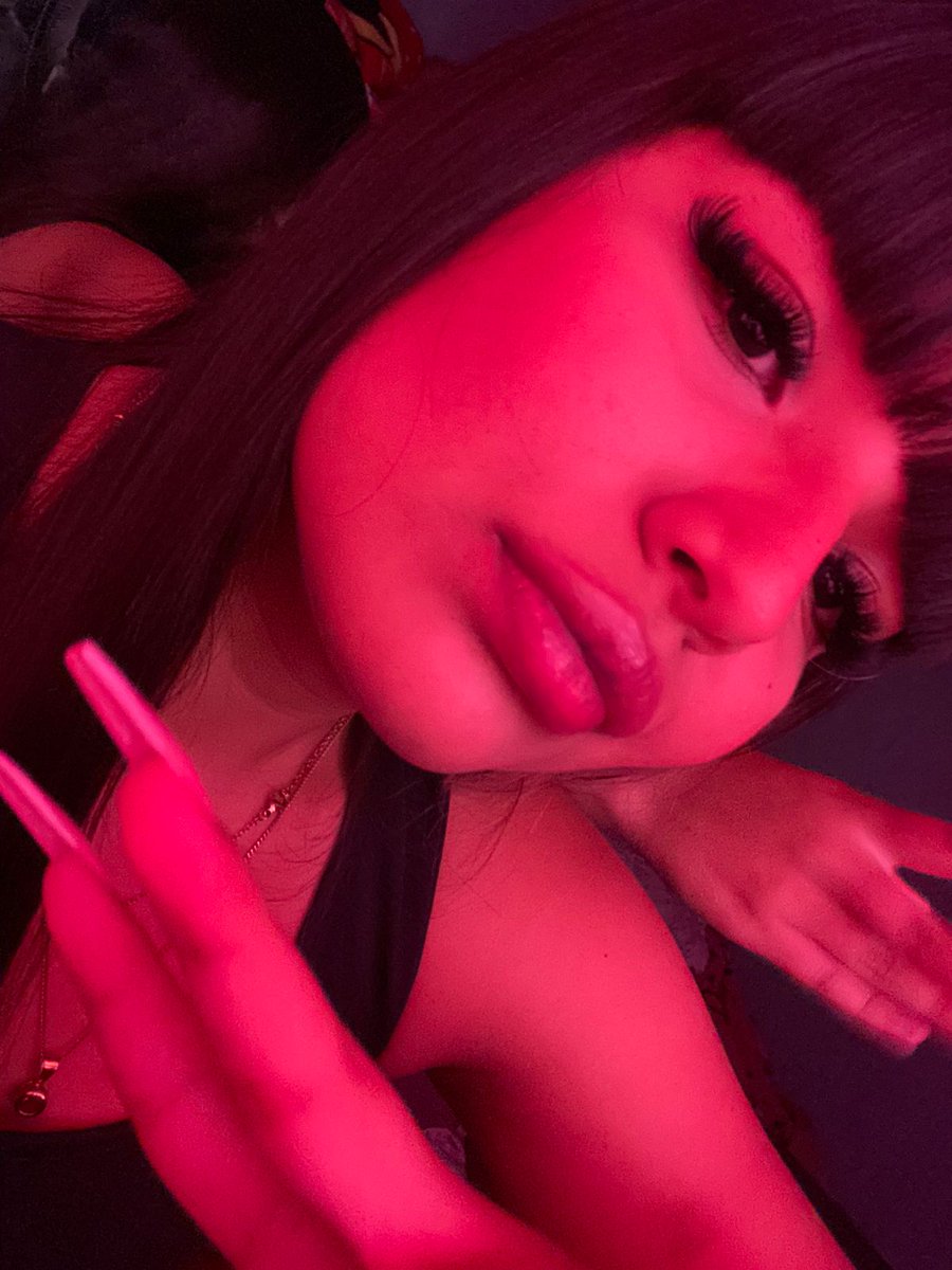 💋