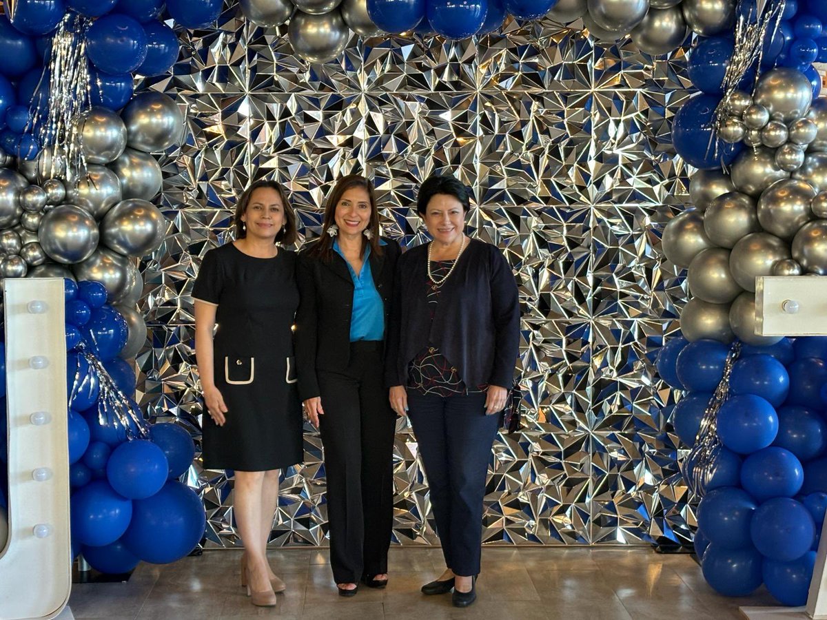 70 aniversario del Border Federal Credit Union en <a href="/CityofDelRio/">City of Del Rio, TX</a> Muchas felicidades a su CEO #MariaMartinez, al #Board y empleados.