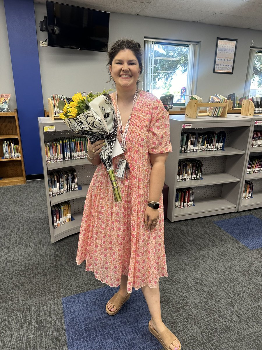 I’m so proud to recognize and introduce McDermott Librarian Hailey Johnson @Ms_Johnson17 as the BEST librarian in NISD! She came in and embraced our students on day one. Thank you for loving our kids and pushing them to new heights. We shower you with our appreciation, Hailey.