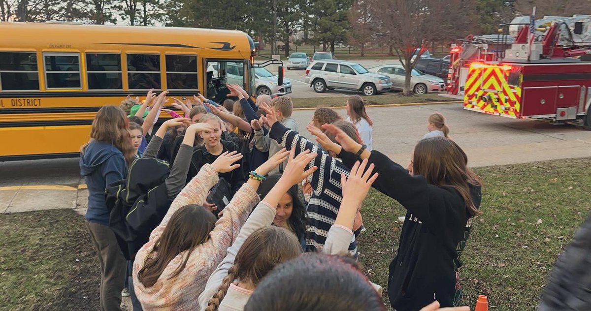 IFA Bands tweet media