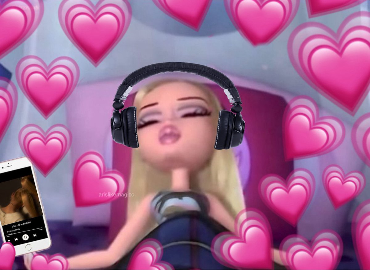 arislikemagicc's tweet photo. me listening to eternal sunshine https://t.co/oPgKBxdSTx