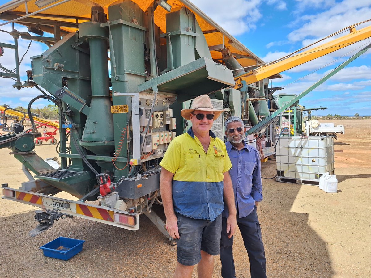 Learning fast about the grain industry from Kurt of   <a href="/walcoseedau/">Walco Seed Cleaning and Seed Grading</a> . #AI assessment will soon up his game. Can't wait to install our assessment solutions on grain-cleaning machines and farming machines. Time to end sampling and start assessing truck loads with #AI.