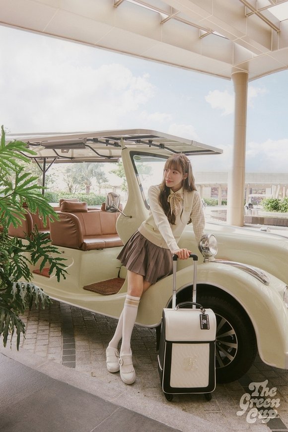 nemz_801's tweet photo. Tiffany Young for fairliar 
#TiffanyYoung #티파니영 https://t.co/yLoeBocKtZ
