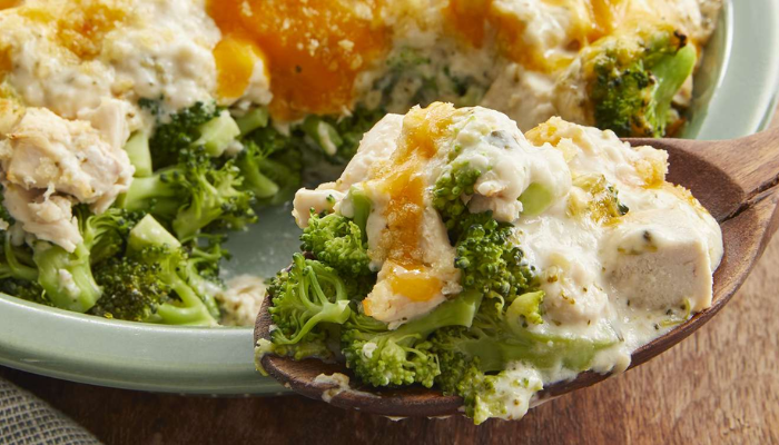 Getcakerecipes1's tweet photo. The Best Chicken Divan Recipe
link: https://t.co/EczxSNY6EK

#chicken #chickenrecipes #dinner #dinnerrecipes #food https://t.co/oEuzllaXrF