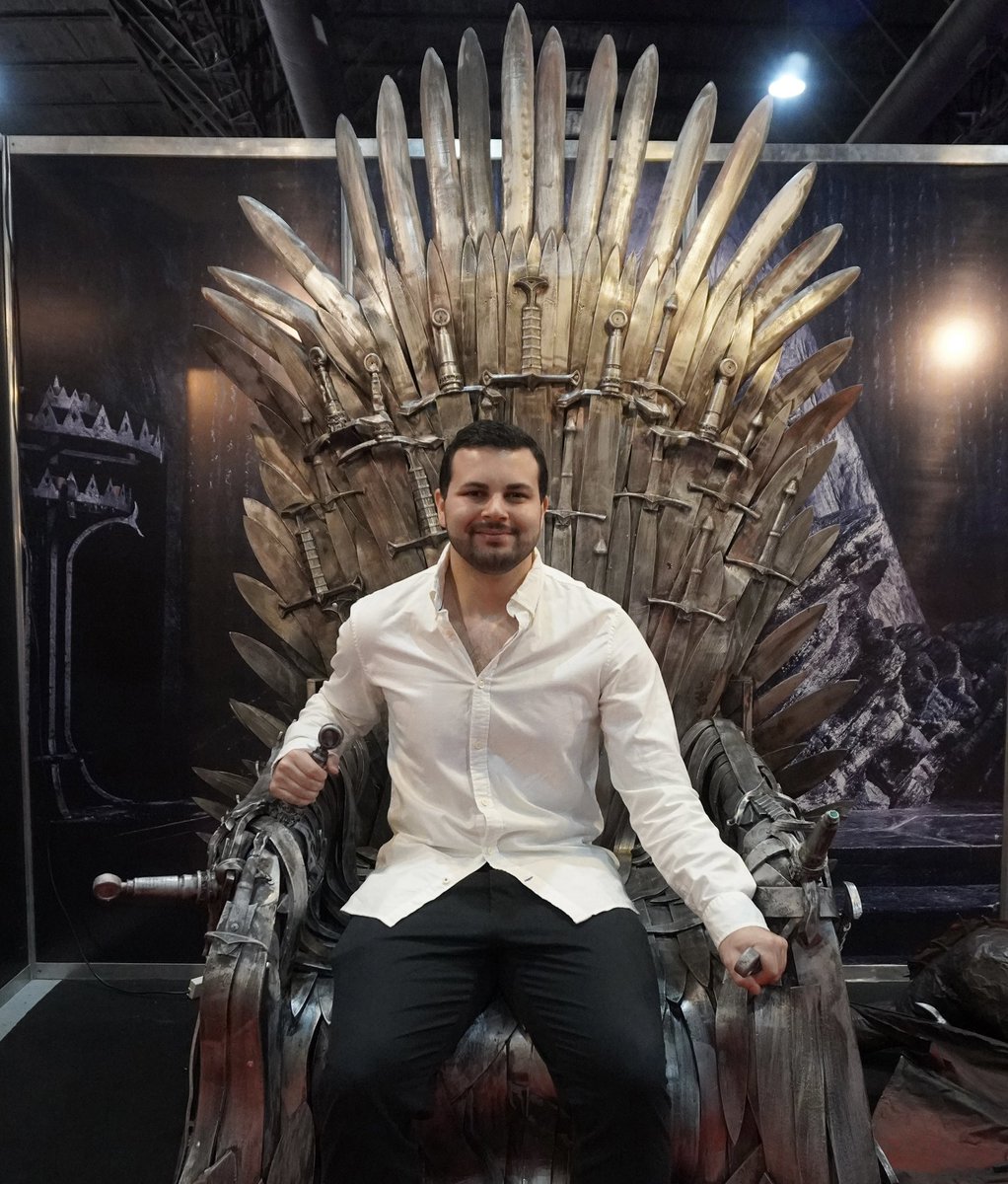 When you play the game of thrones, you win or you die. ⚔️

#gameofthrones #got #juegodetronos #ironthrone #king #rey #winteriscoming #hbo