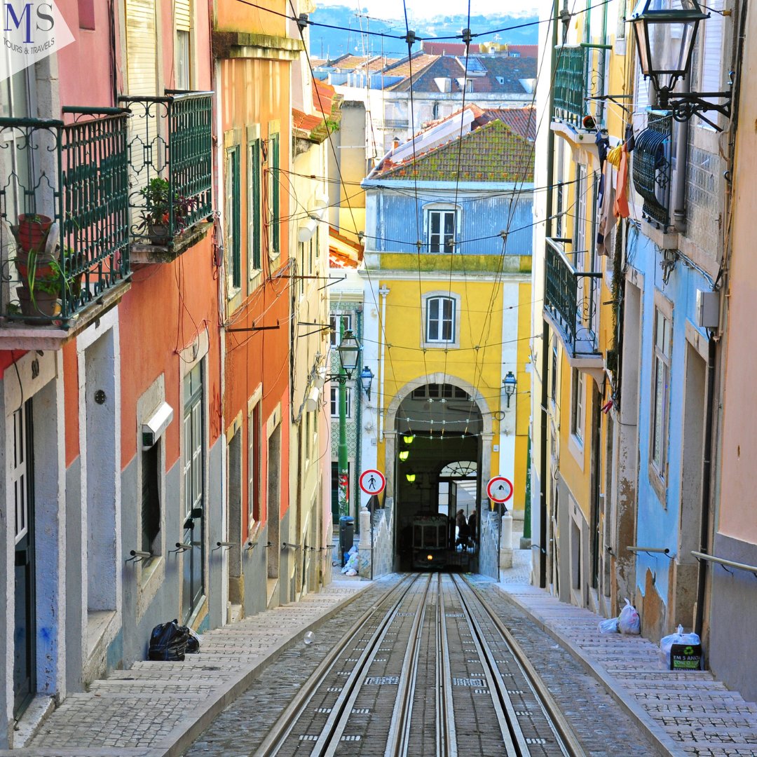 Double tap to visit #Lisbon in a day ❤️​💛​🇵🇹​ Swipe to discover… 👇​ 1️⃣​​Belem Tower 2️⃣​Funicular Bica, Bairro Alto 3️⃣​Padrão dos Descobrimentos 4️⃣​Ponte 25 de abril 5️⃣​Terreiro do Paço What is your favorite landmark in #Lisbon? ​📸​: @visit_lisboa #VisitLisboa #Lisboa