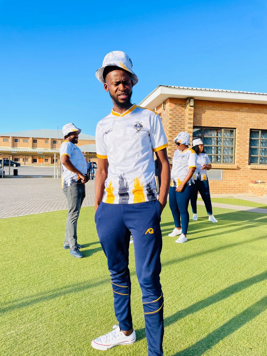 Gee_Double 🇧🇼 tweet media