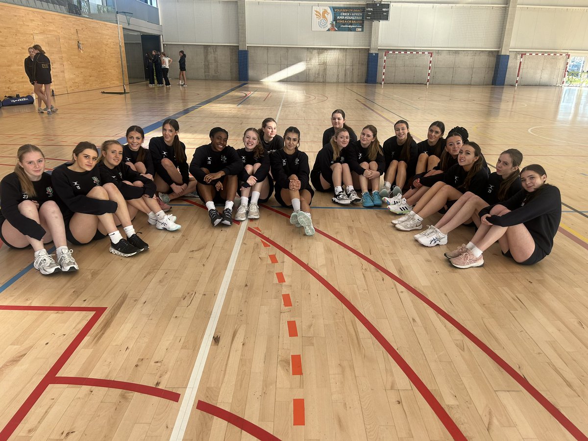 Day 3 ….. we enjoyed some time at the beach and a netball coaching session!