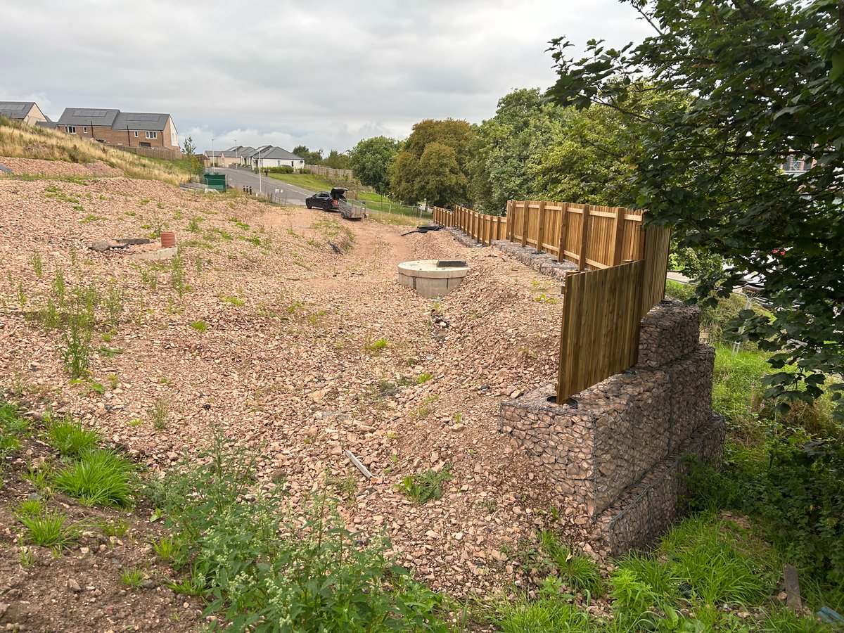 In 2023, Maccaferri Construction supplied and installed 708m3 of Maccaferri Woven Gabions for a suds pond and a swale for a development site in Guardbridge.

Learn more about Maccaferri Wovens Gabions 👉tinyurl.com/4xxeanxd 

#construction #civilengineering