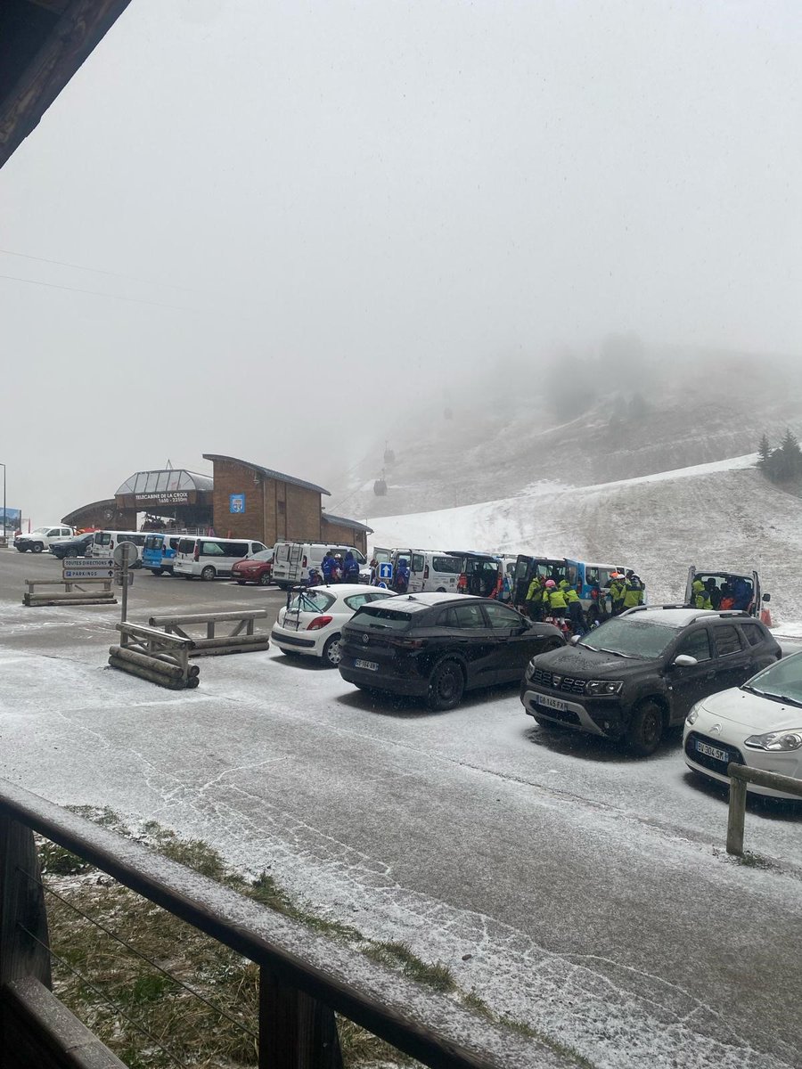 Mireionetas's tweet image. Vam passar la Setmana Santa esquiant als Alps per primer cop a la nostra vida (i visitant Montpellier i menjant huitres a Leucates a la tornada) @Chamrousse_ski #Montpellier #PortLeucate
mireionetabitacores.blogspot.com/search/label/E…