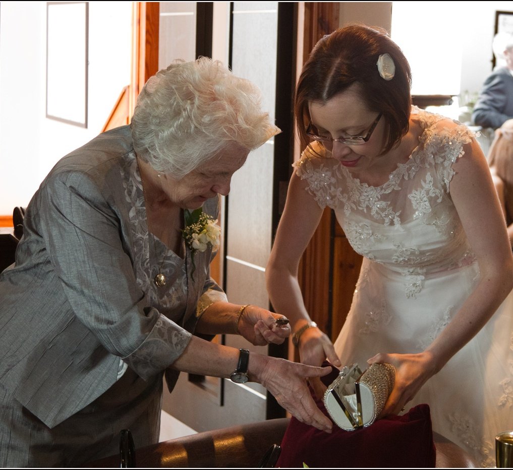 Today we hold my mum's funeral. Because of her I know what a strong-minded, independent woman is. Also because of her I know the lyrics to far too many songs by Tom Jones...(!) Here she is on my wedding day doing what she did best: helping.
