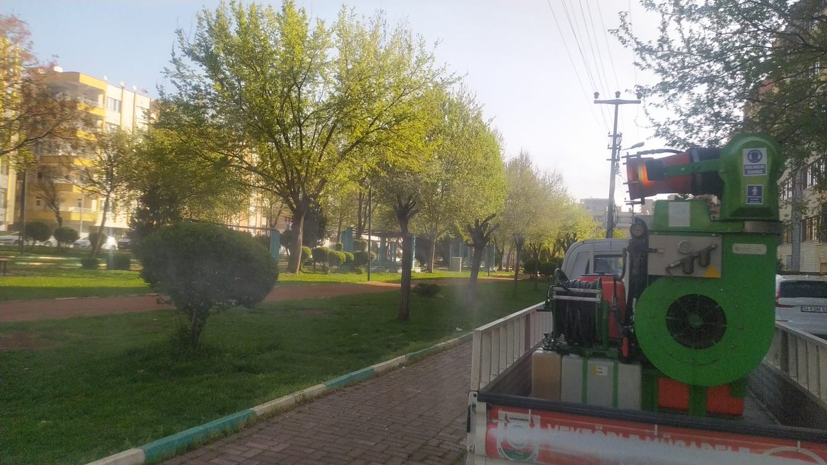 Park ve bahçelerde vektörle mücadele, taşkın derelerinde ise temizlik ve bakım - onarım çalışmalarımız devam ediyor🚧

Sağlığınız bizim için çok önemli❤️