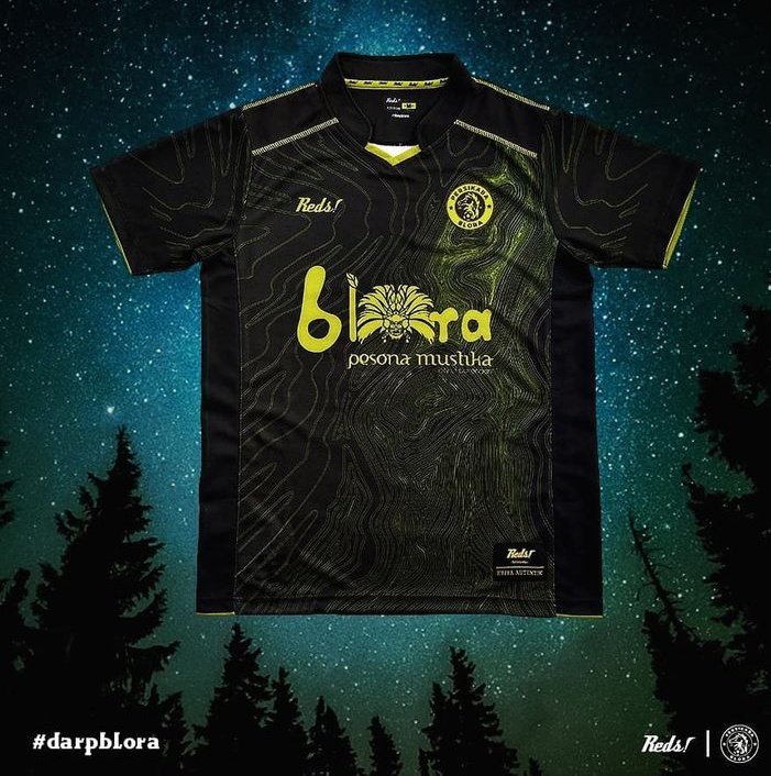Redswm's tweet image. #DarpBlora salah satu jersey rancangan Reds!, yang 'langka' dalam peredarannya 

#trustdisional
