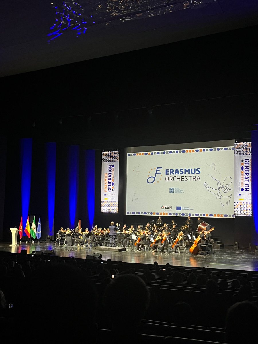 🇬🇧 ➡️ 🇪🇸 This weekend, 20 delegates from ESN UK are taking part in #EGMSeville2024, the largest student-led conference in Europe.

Yesterday was the opening ceremony, where we heard from key stakeholders in #intled and an amazing performance from the Erasmus Orchestra!