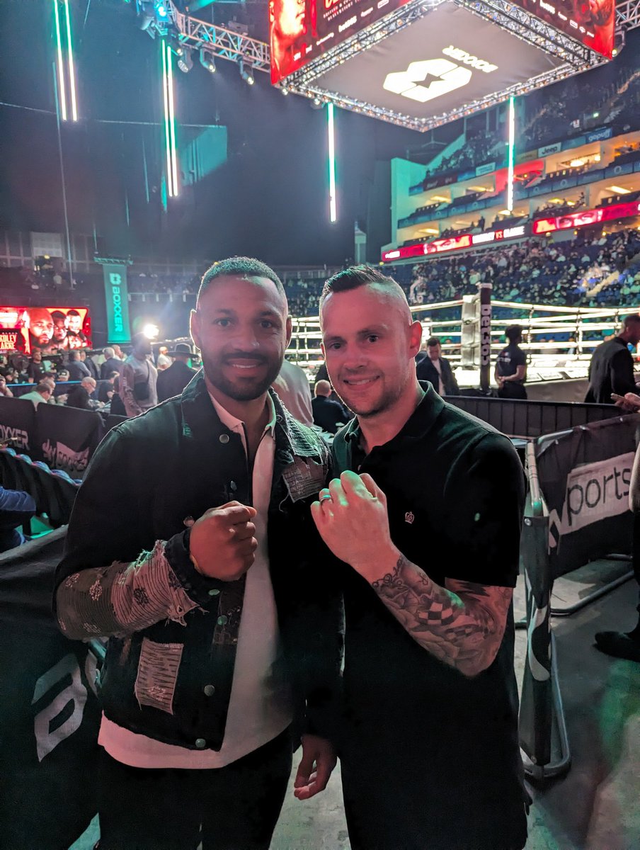 It was amazing meeting Kell Brook the other night at the boxing. A true British legend of the sport. #wardleyclarke #boxing #boxingmediahub #brook @SpecialKBrook