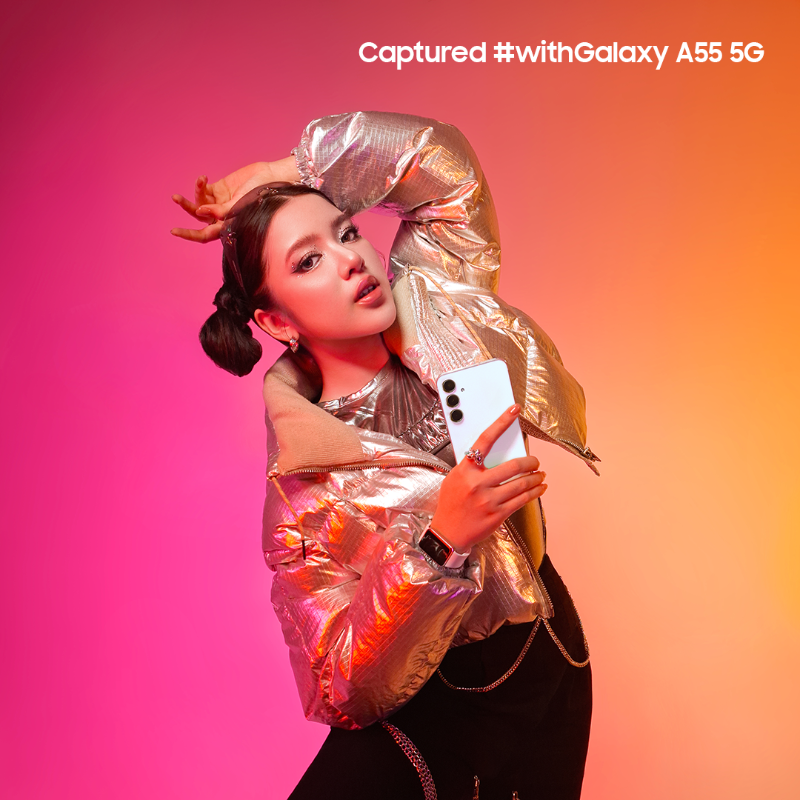 samsungID's tweet photo. Ikutan #PickAwesomeNightoPose &amp; menangkan uang digital 500K untuk 5 orang!🎉

Pilih #AwesomeNightoPose @initiaraandini favoritmu &amp; kasih tahu momen #AwesomeNightography apa yang mau kamu ambil kalau punya #GalaxyA55 5G dengan 50MP OIS HDR Nightography Camera.

Good luck!