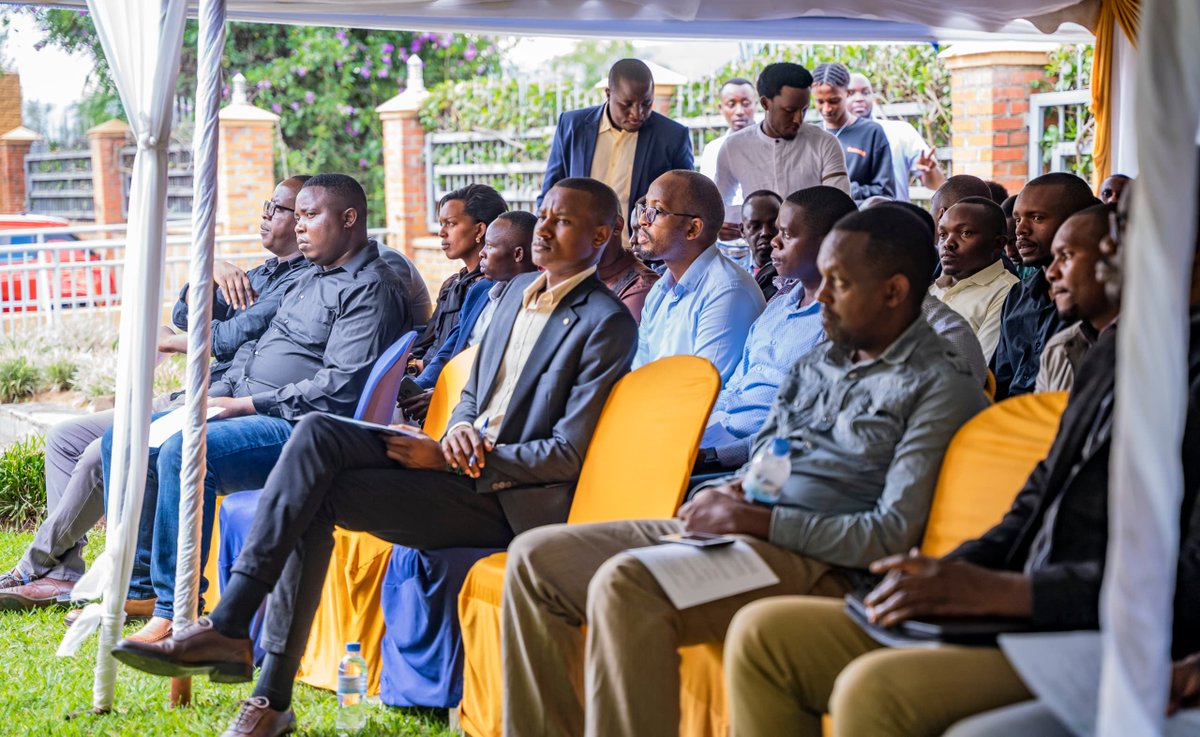 RwandaEngineers's tweet image. Exciting News! Today, on Friday, April 5th, we proudly welcomed over 176 new members, including engineers and technologists into the Institution. Let's continue to innovate, collaborate, and shape the future of engineering together! #EngineeringCommunity…