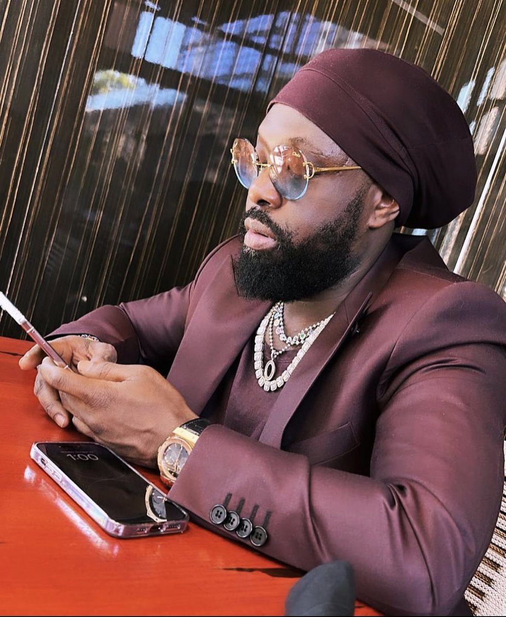 timayatimaya's tweet photo. This MAN right here is special. 💥GLADIATOR https://t.co/hflCGBpl1W