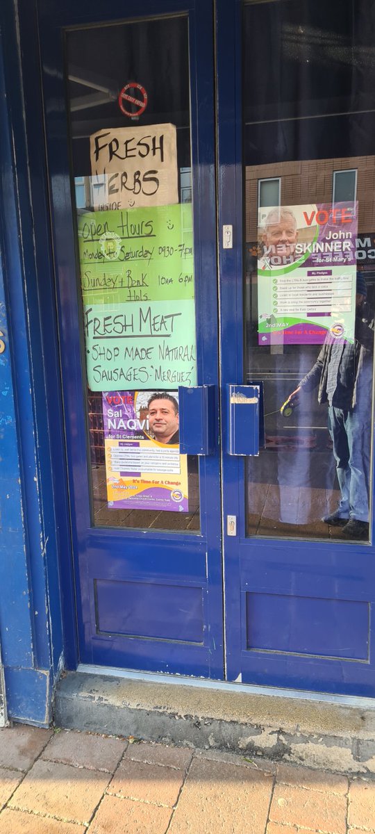 He's not going to have many shops to choose from across East Oxford with those values - especially small independent shops. We didn't spot a single shop promoting mainstream parties this morning. Evert single one that have a poster was only promoting independents. Funny that.