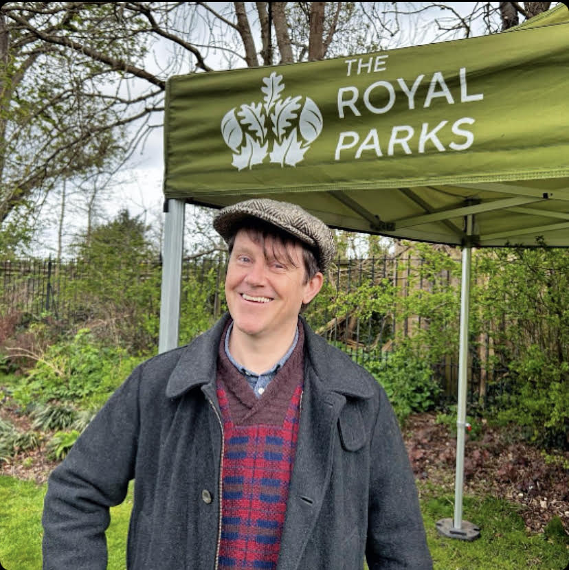 I had so much fun telling stories at  Richmond Park yesterday!
Keep an eye out for more free Nature Roadshows, lots of fun activities >
royalparks.org.uk/whats-on/natur…
<a href="/theroyalparks/">The Royal Parks</a>