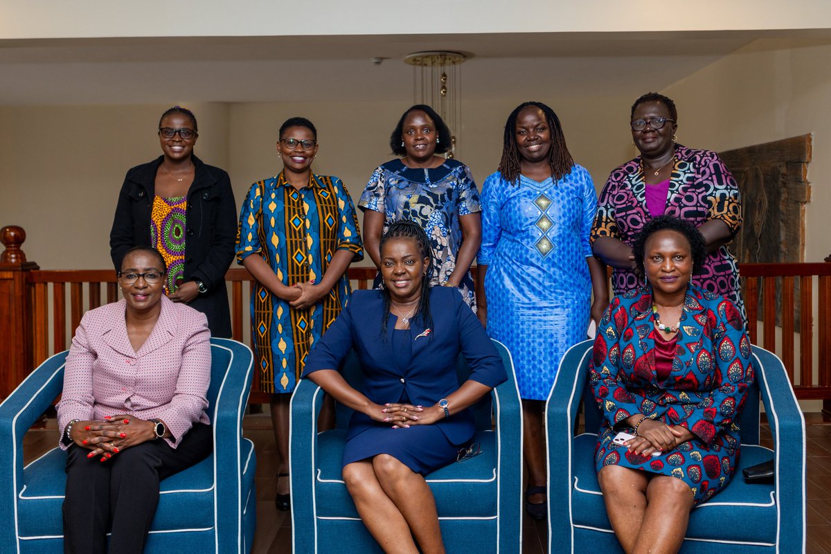 zawadi_anthony's tweet photo. Our wonderful leaders who are passionate about the growth and mentorship of young women. Bridging the gap between generations of women @SheLeadsKenya @GEM_Africa @Amillo23vuvu @ElvineTinnar @BelindaAuma10 @polymol07539687 @WeLeadKe 
#SheLeadsWeLead https://t.co/eTtQh9RdGN