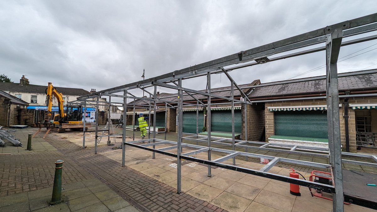 Works have started on Haslingden Market! 🚧📸 We are looking for a new range of traders for when the modernised market opens, if this is something you are interested in please email markets@rossendalebc.gov.uk.