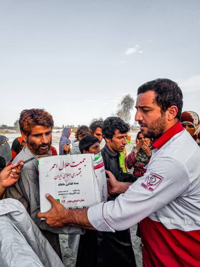 📢 The EU has made available €700,000 in humanitarian aid after severe flooding has wreaked havoc in #Iran’s Sistan and Baluchistan province. This funding helps our humanitarian partner organisations scale up their response & deliver lifesaving aid to the most affected people.