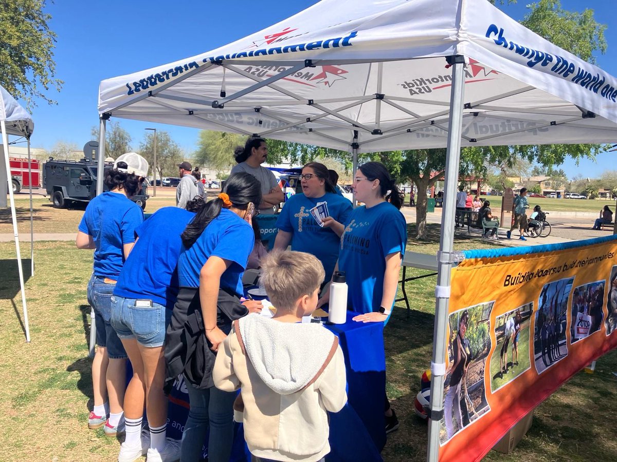 MentorkidsU's tweet photo. Working hand in hand, MentorKids staff and iLEADers are collaborating to create an unforgettable Easter Festival for families. #Teamwork #MentorKids #iLEADers #Palomino #EasterFestival https://t.co/LF3Q2VEHut