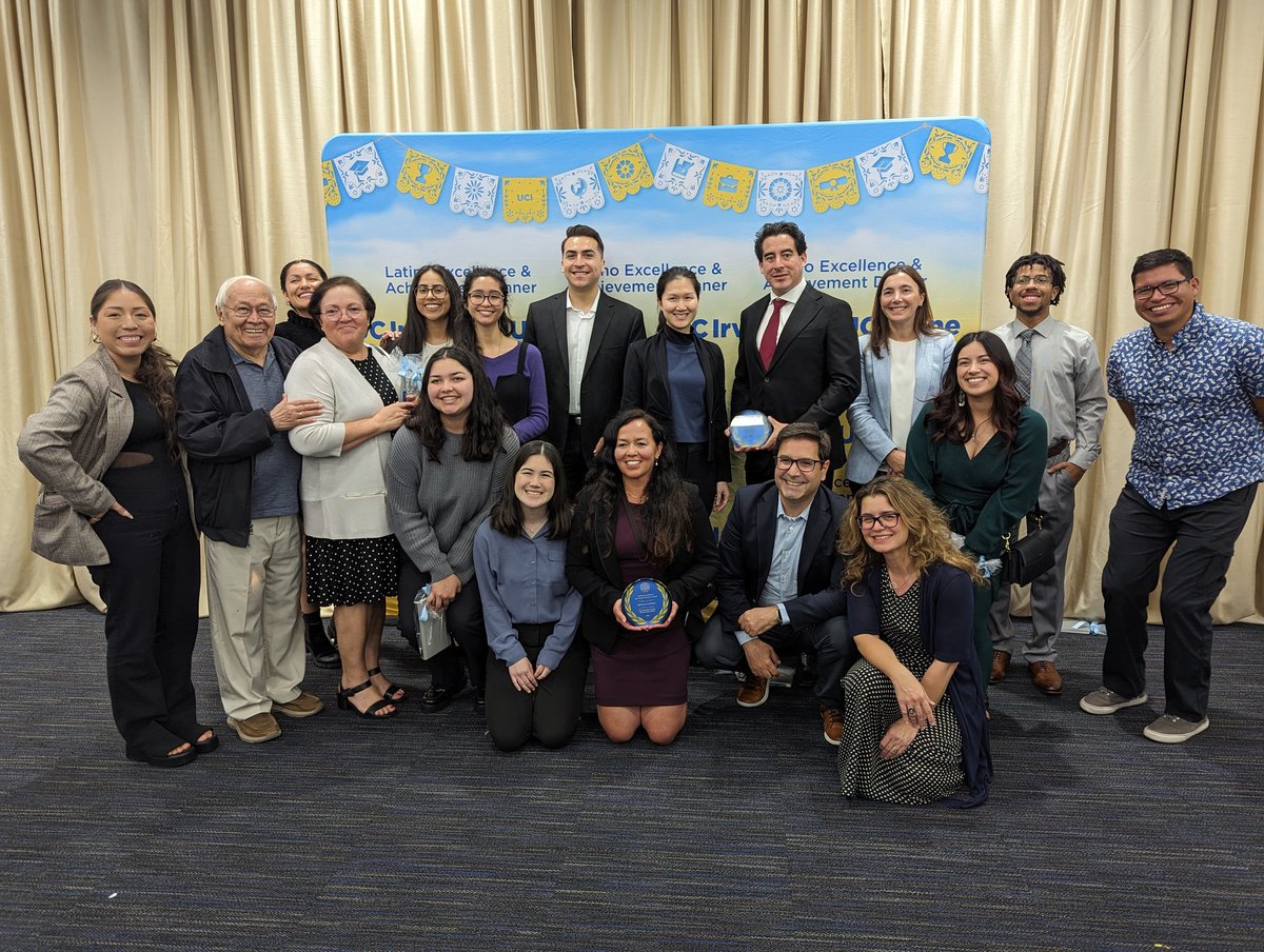 The @UCIEngineering @oai_uci delegation at the Latino Excellence and Achievement Awards Dinner (LEAD). Congrats to @michelledigman @uci_bme and Cody Gonzalez @MAE_UCIrvine.!