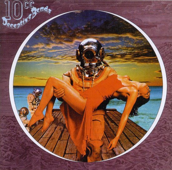 tumblingdice59's tweet photo. Zaterdag 06-04-2024 op RickFM, tijdens de Gouden Zaterdag, is het Classic Album: Deceptive Bends van 10CC uit 1977. Tussen 09:00 en 18:00 uur worden 5 tracks van dit album gedraaid en een 6e track rond 20:15 uur. @RadioRickFM #classicalbum #rickfm #10CC https://t.co/0vxQLWPw0j