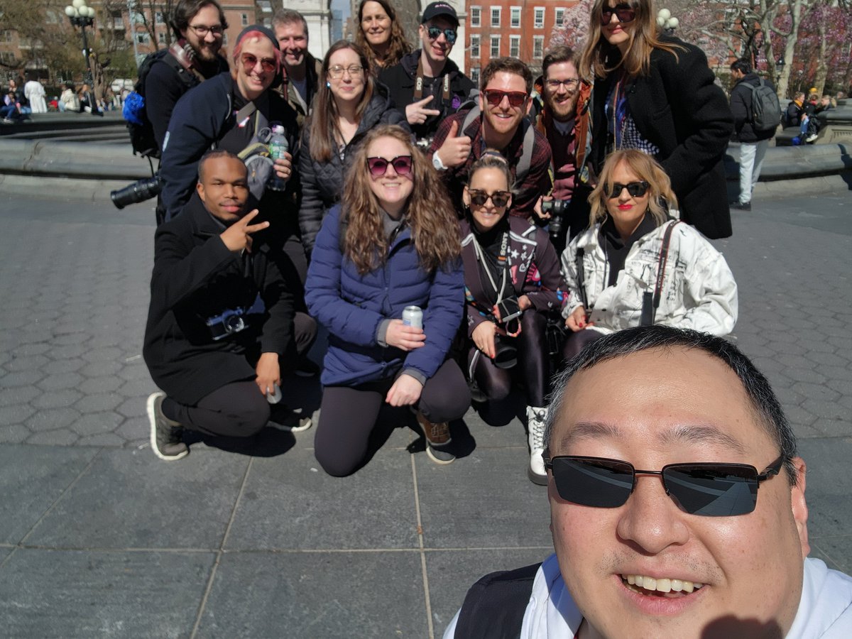 Was not going to have a NFT NYC without a photo walk. I made my own and grateful AS F*CK for everyone that came or tried to come out.  There's a lot going on this year and all spread out. 

Sorry for the bad selfie lol 😆 I swear the other shots are better 🤘