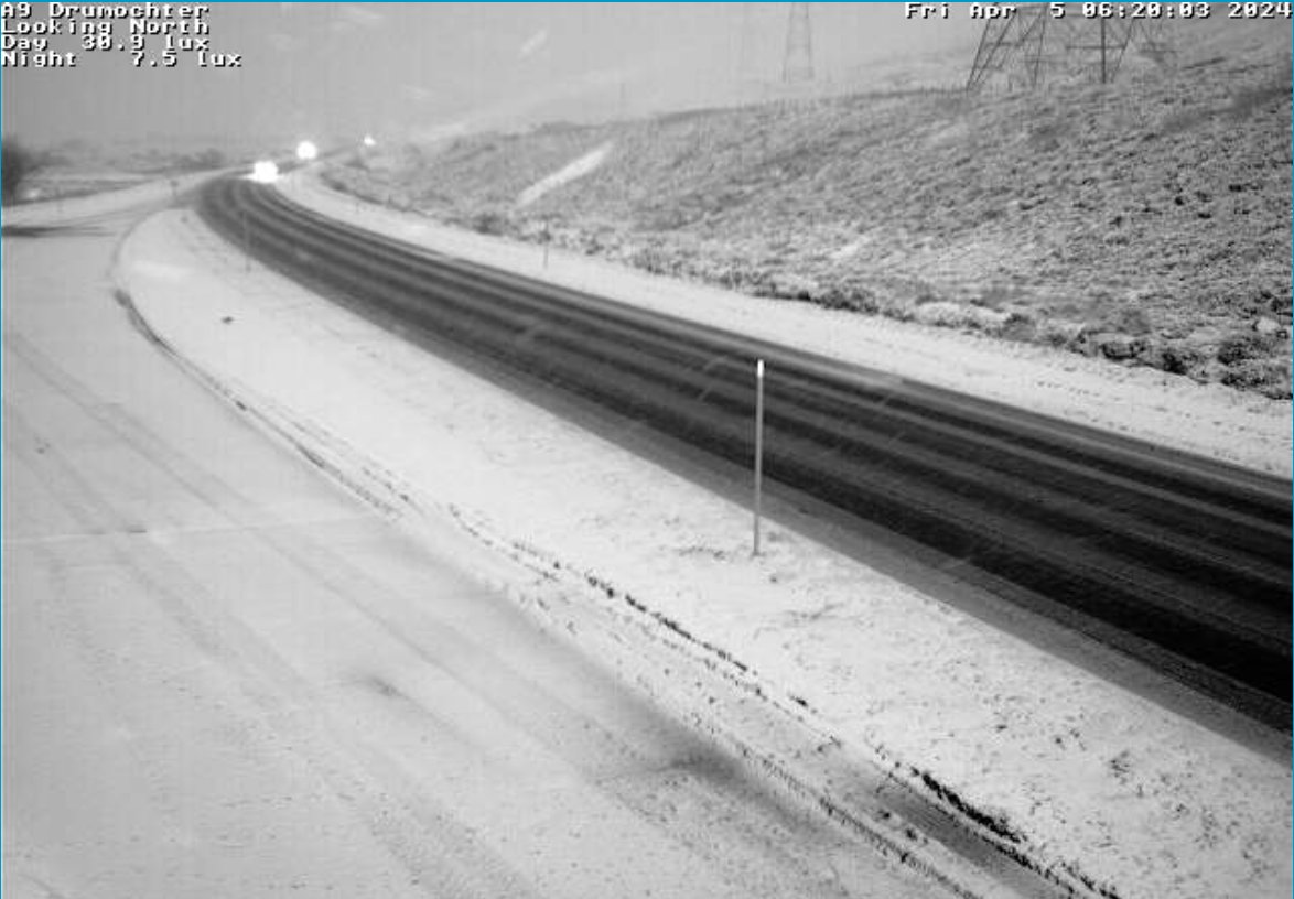 Snow affecting the #A9 Slochd & Drumochter and #A85 Glen Ogle just now - we have gritters out treating routes & dealing with any snow but please #DriveSafe & #TakeCare!