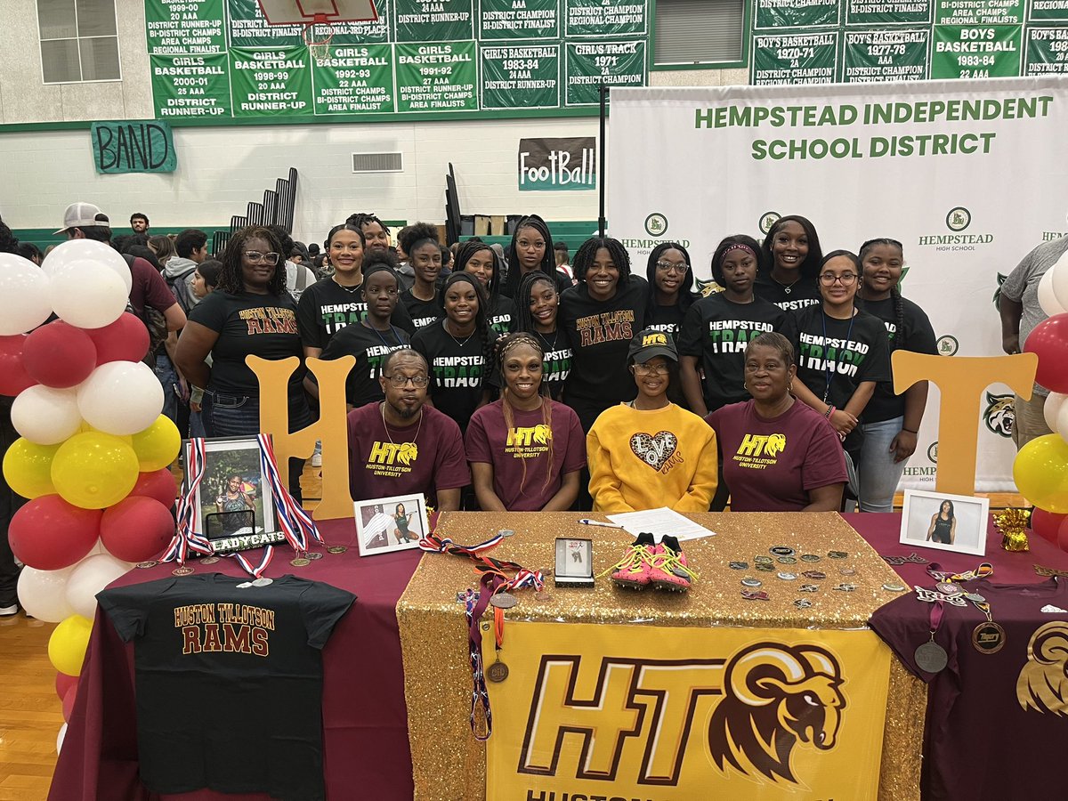 It’s official Ja’Novia is continuing her track and field career on the collegiate level at Huston-Tillotson University. I am a proud coach!! 🥹🤗💚