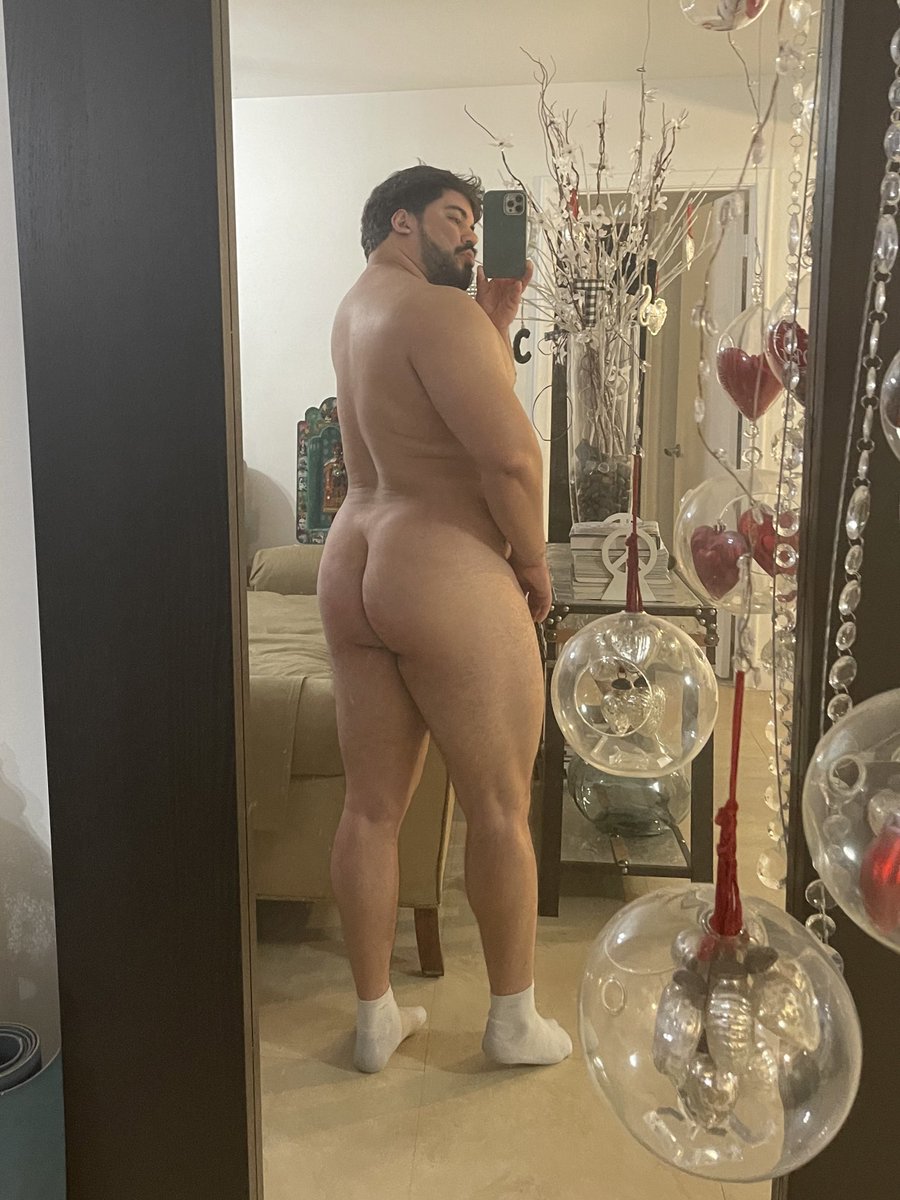 HVoltage7's tweet photo. Bend me over and put your babies in me💦💦💦💦💦 https://t.co/AUznT7aBed