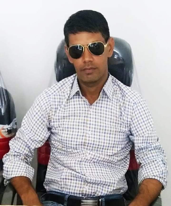 नफ़रत का खुद कोई
अस्तित्व नहीं होता
यह केवल प्रेम की
अनुपस्थिति का
परिणाम है...