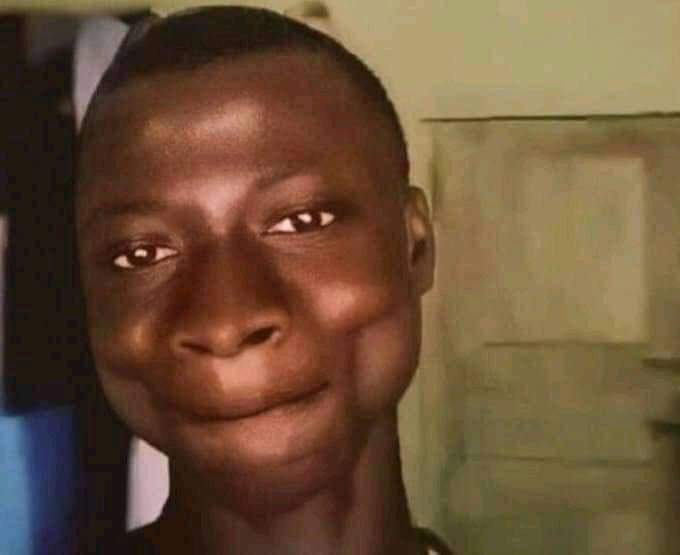 its_oryx_254's tweet photo. @Nyaberih_ Bifwoli wakoli https://t.co/ydUzyYzLvr